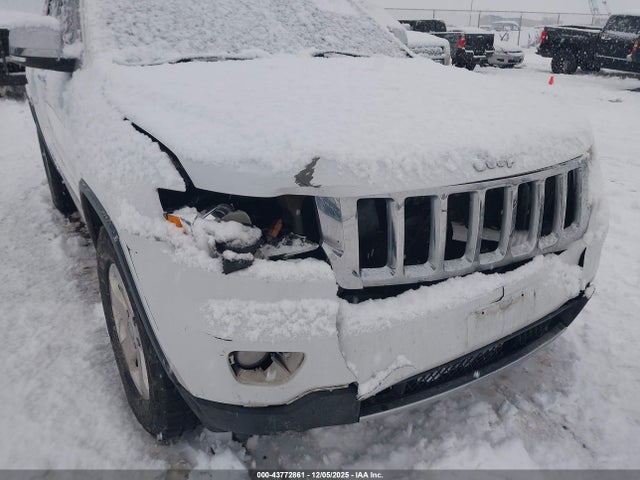 2013 JEEP GRAND CHEROKEE 1C4RJFBT6DC532887 Photo 5