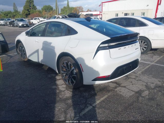 2024 TOYOTA PRIUS PRIME JTDACACU4R3025222 Photo 2
