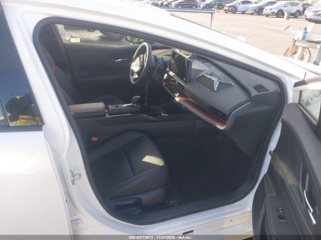 2024 TOYOTA PRIUS PRIME JTDACACU4R3025222 Photo 4