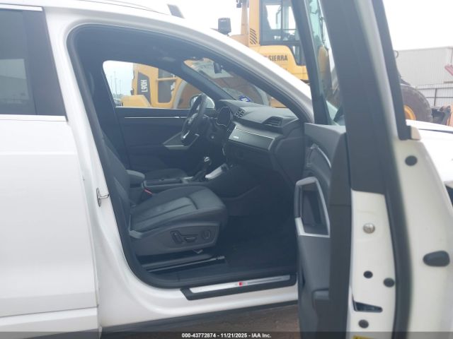 2025 AUDI Q3 WA1DECF36S1049474 Photo 4