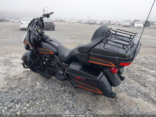 2022 HARLEY-DAVIDSON FLHTK 1HD1KEF15NB673601 Photo 2