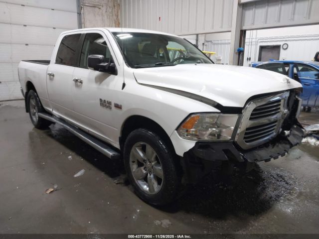 2015 RAM 1500 1C6RR7TT9FS778636