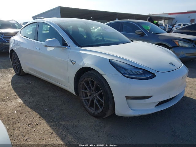 2020 TESLA MODEL 3 5YJ3E1EAXLF644990 Photo 0