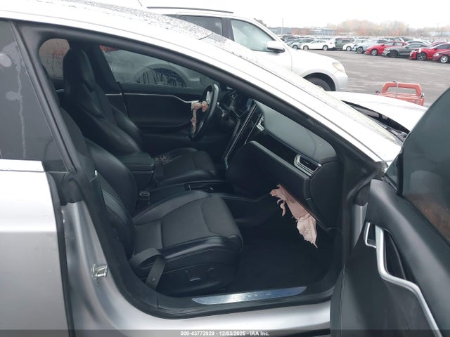 2018 TESLA MODEL S 5YJSA1E23JF246677 Photo 4