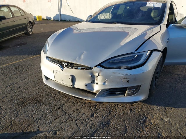2018 TESLA MODEL S 5YJSA1E23JF246677 Photo 5