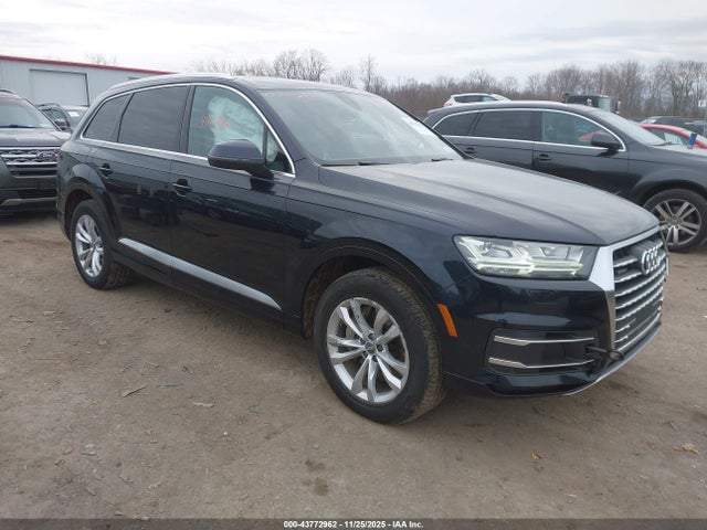 2017 AUDI Q7 WA1LHAF71HD051344 Photo 0