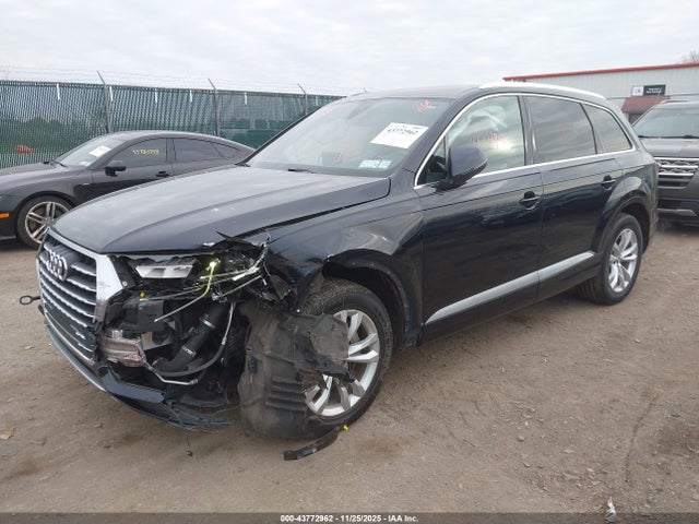 2017 AUDI Q7 WA1LHAF71HD051344 Photo 1