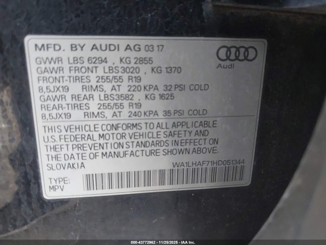 2017 AUDI Q7 WA1LHAF71HD051344 Photo 8