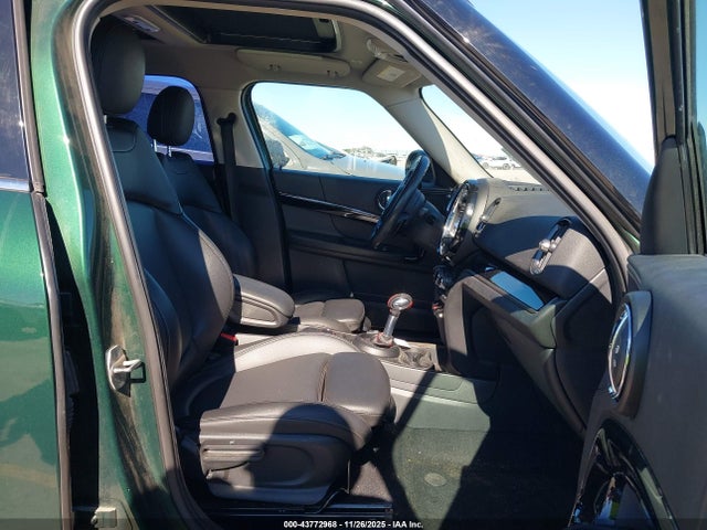 2019 MINI COUNTRYMAN WMZYT5C54K3G91603 Photo 4