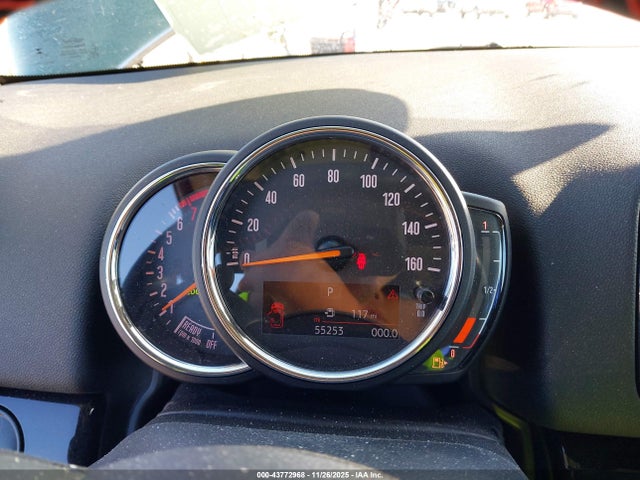 2019 MINI COUNTRYMAN WMZYT5C54K3G91603 Photo 6