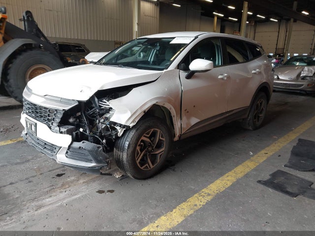 KIA Sportage Lx 2023 KNDPUCAF3P7051887 Image 2
