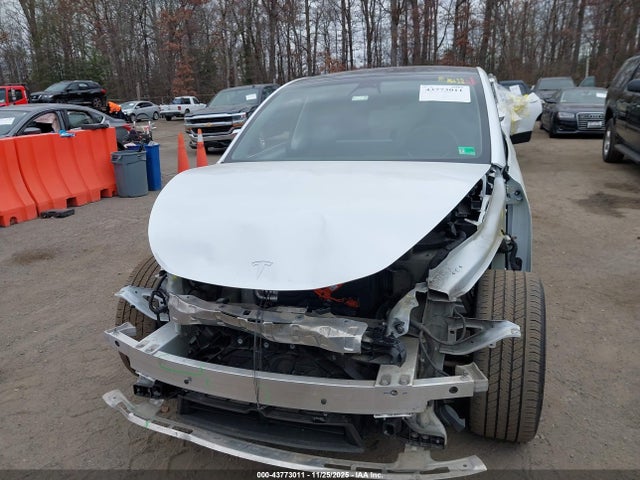 2023 TESLA MODEL Y 7SAYGDEE6PA104451 Photo 5