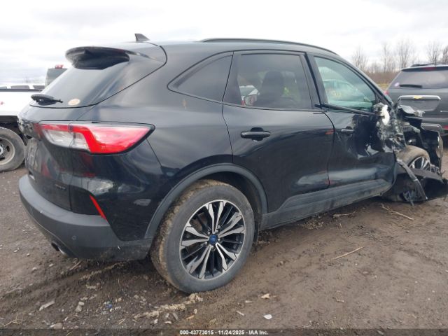 2022 FORD ESCAPE 1FMCU9H9XNUA43720 Photo 3