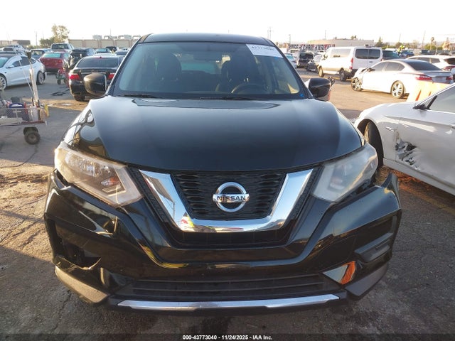 Nissan Rogue 2017 KNMAT2MT2HP523065 Image 12