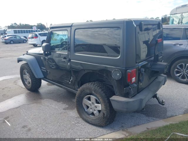 2012 JEEP WRANGLER 1C4AJWAG2CL204981 Photo 2