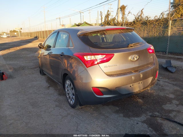 Hyundai ELANTRA GT 2016 KMHD35LH5GU293089 Image 3