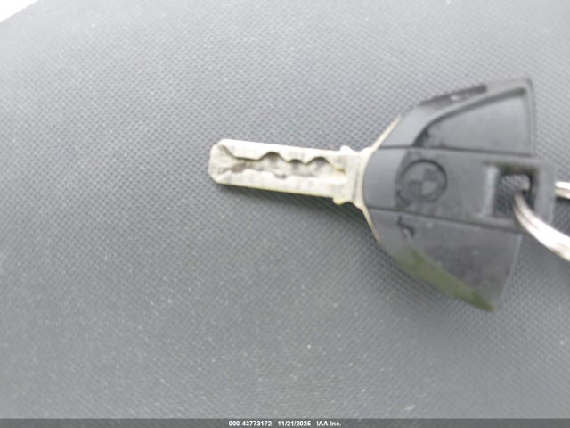 43773172 :رقم المزاد ، WB10E2303N6F20951 vin ، 2022 Bmw S 1000 Rr مزاد بيع