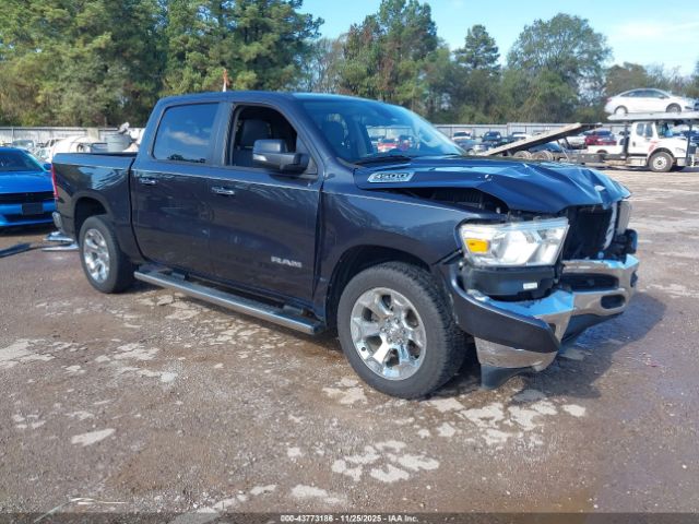 2019 RAM 1500 1C6RREFT1KN543723