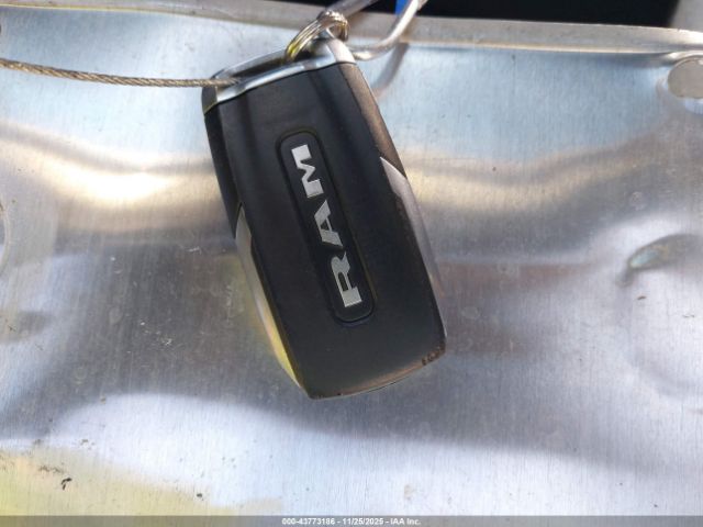 2019 RAM 1500 1C6RREFT1KN543723 Photo 10