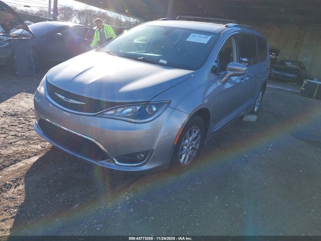 2020 CHRYSLER PACIFICA 2C4RC1BGXLR125614 Photo 1