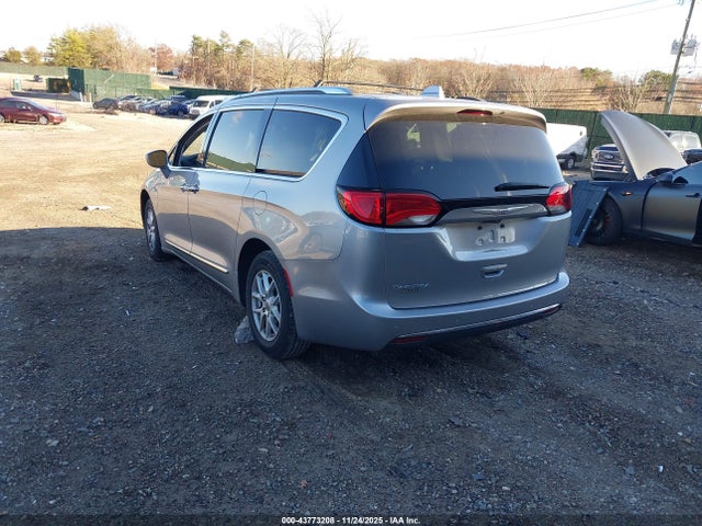 2020 CHRYSLER PACIFICA 2C4RC1BGXLR125614 Photo 2