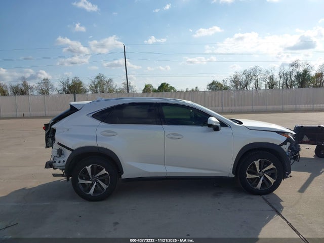 JTJGARBZ0L2166584 Lexus NX 300