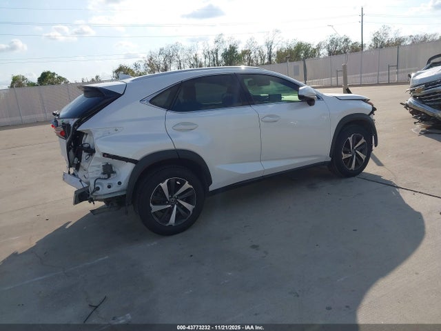 JTJGARBZ0L2166584 Lexus NX 300