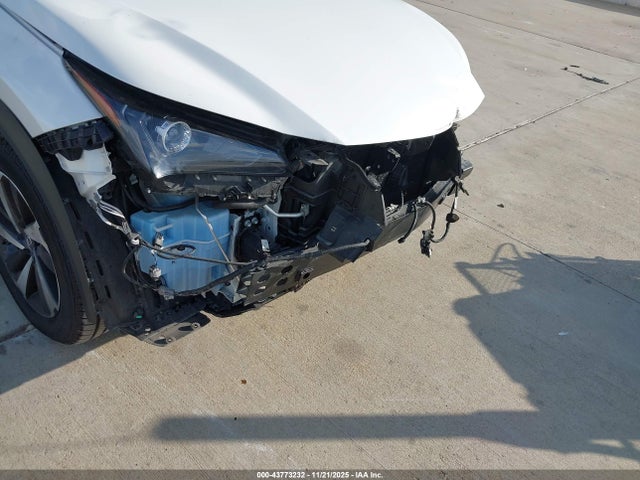 JTJGARBZ0L2166584 Lexus NX 300