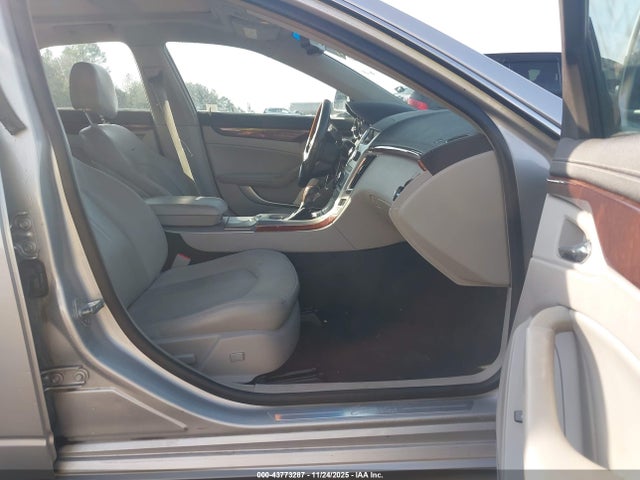 2011 CADILLAC CTS 1G6DE5EY6B0104173 Photo 4