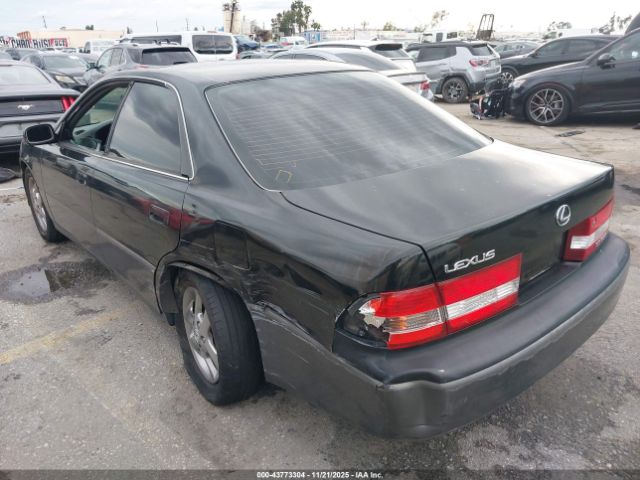 2000 LEXUS ES 300 JT8BF28G6Y0284362 Photo 2