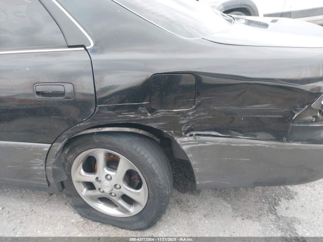 2000 LEXUS ES 300 JT8BF28G6Y0284362 Photo 5