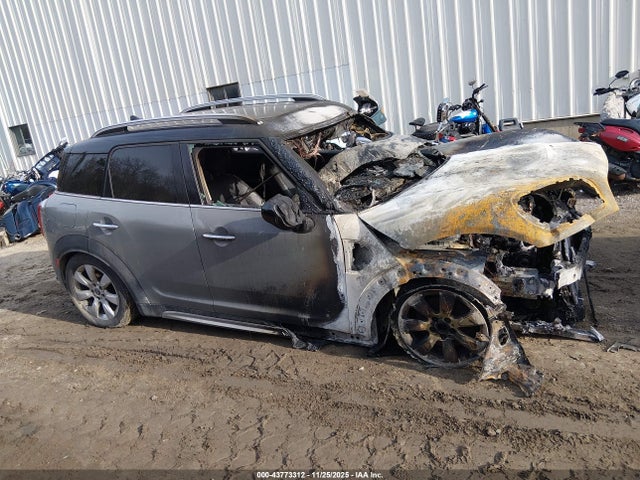 2020 Mini Countryman Cooper/oxford Edition მანქანა იყიდება აუქციონზე, vin: WMZYW5C0XL3L47266, აუქციონის ნომერი: 43773312