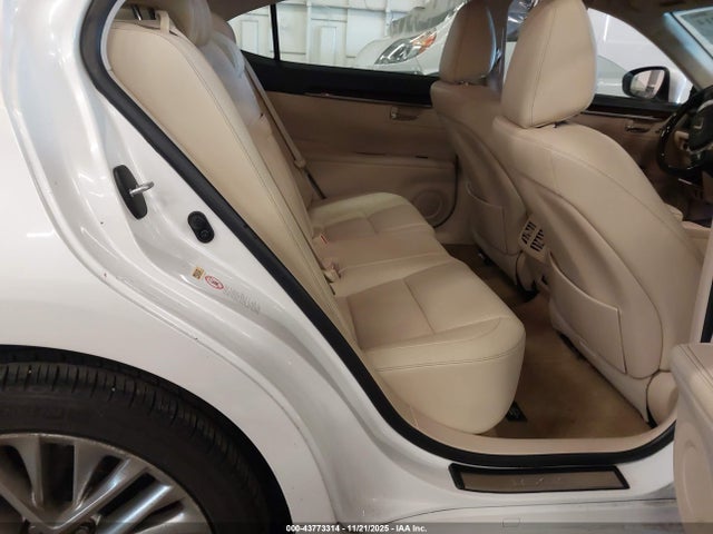 JTHBK1GGXF2197444 Lexus ES 350