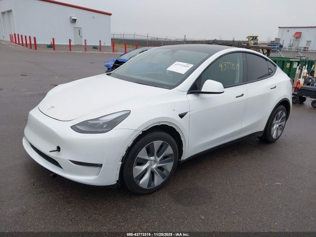 2021 TESLA MODEL Y 5YJYGDEE7MF298774 Photo 1