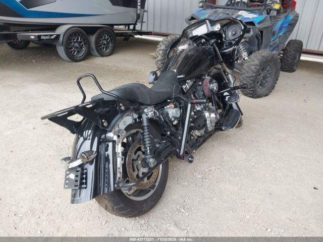 2016 HARLEY-DAVIDSON FLTRXS 1HD1KTM12GB626617 Photo 3