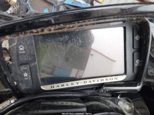 2016 HARLEY-DAVIDSON FLTRXS 1HD1KTM12GB626617 Photo 6