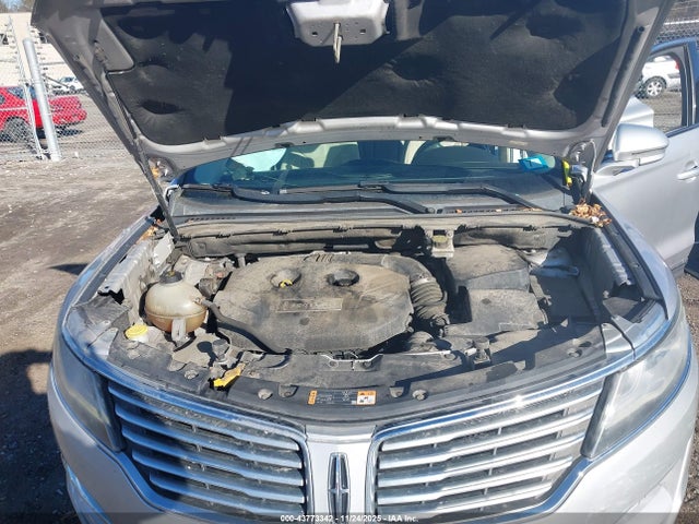 5LMCJ2C92HUL32793 Lincoln MKC SELECT