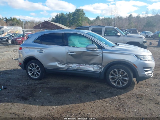 5LMCJ2C92HUL32793 Lincoln MKC SELECT