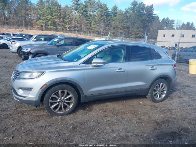 5LMCJ2C92HUL32793 Lincoln MKC SELECT