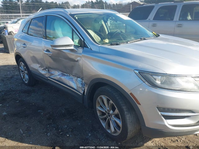 5LMCJ2C92HUL32793 Lincoln MKC SELECT