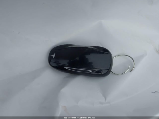 2017 TESLA MODEL S 5YJSA1E23HF214502 Photo 10