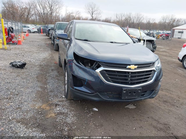 3GNAXJEV4JL105498 Chevrolet EQUINOX LT