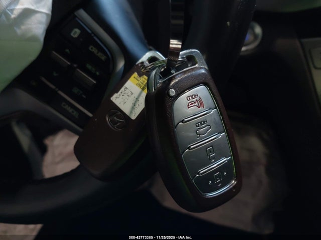 2018 HYUNDAI ELANTRA 5NPD84LF5JH299166 Photo 10