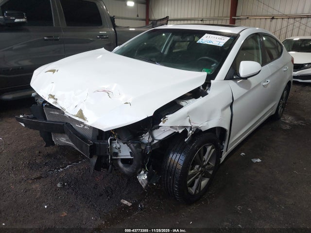 2018 HYUNDAI ELANTRA 5NPD84LF5JH299166 Photo 1