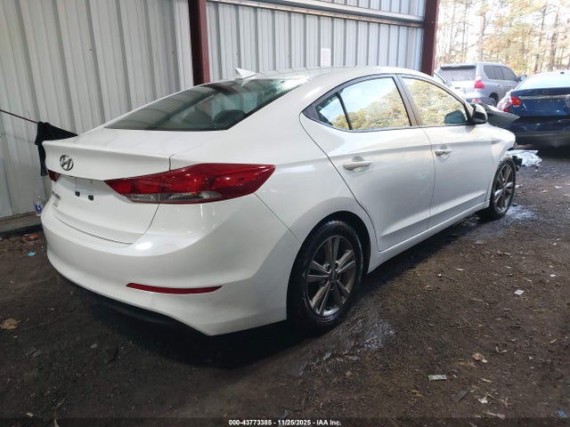 2018 HYUNDAI ELANTRA 5NPD84LF5JH299166 Photo 3