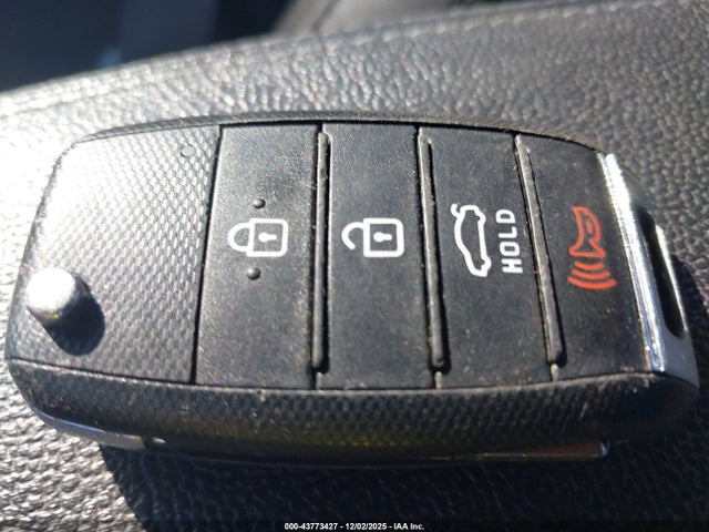 43773427 :رقم المزاد ، 5XXGT4L34JG267158 vin ، 2018 Kia Optima Lx مزاد بيع