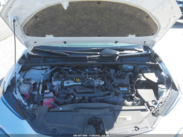 Toyota Prius Limited 2023 JTDACAAU4P3009683 Image 10