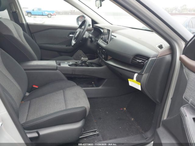 2022 NISSAN ROGUE 5N1BT3BA4NC734374 Photo 4