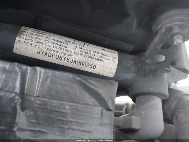 Yamaha XT1200ZE 2018 JYADP05Y6JA000250 Image 10