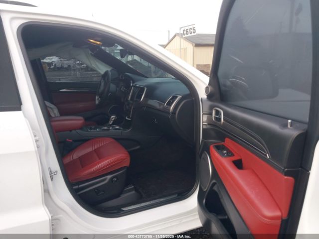 2017 JEEP GRAND CHEROKEE 1C4RJFDJ7HC858098 Photo 4